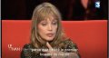 Arielle Dombasle, ses douloureuses confidences sur la mort de sa mère