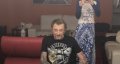 Johnny Hallyday en guerre contre le cancer - Eddy Mitchell très inquiet pour sa santé