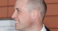 Le prince William se fait une boule à zéro (photo)