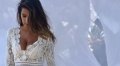 Karine Ferri sexy avec son décolleté ravageur. Fini ses kilos de bonheur (photos)