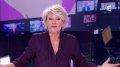 Sophie Davant soutient Brigitte Macron, qui a le droit de montrer ses jolies jambes