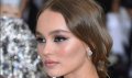 La fille de Vanessa Paradis se la joue provoc avec un joint (photo)
