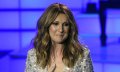 Céline Dion arrive à Montréal pour les funérailles de René Angélil (vidéo)