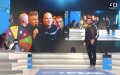 Cyril Hanouna pose son pénis sur l'épaule d'une secrétaire - Enora Malagré le qualifie d'artiste