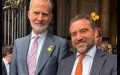 Felipe VI pose avec celui qui avait sévèrement attaqué Letizia