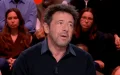 Sous contrôle judiciaire, comment Clémence, la compagne de Patrick Bruel, fait bloc pour lui éviter de sombrer