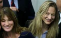 « Une délivrance » : Carla Bruni se confie sur la découverte de ses origines et sa relation avec Consuelo Remmert