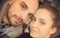 Enceinte, Clara Morgane se moque des attaques (photo)