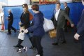 Nicolas Sarkozy se la coule douce en solo à Singapour. Carla Bruni confirme
