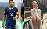 Ester Expósito au cœur des discussions depuis son arrivée auprès de l'équipe de France
