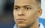 Kylian Mbappé et Ester Expósito main dans la main : leur histoire dépasse la parenthèse des vacances