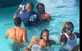 Michael Olise filmé à la piscine : son geste envers une jeune femme fait débat