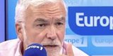 Pascal Praud refuse d'accabler Léa Salamé en pleine tourmente 