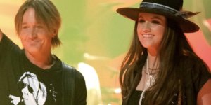 Keith Urban remplace Nicole Kidman par une guitariste de 25 ans