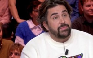 Artus : transformation radicale, divorce discret et romance avec Kim Higelin