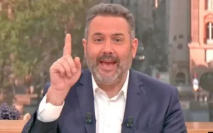 Bruce Toussaint : ce drôle d'incident qui l'éloigne brutalement de l'antenne