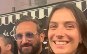 Cyril Hanouna et Shana Loustau : à Saint-Tropez, ils posent désormais ensemble avec des fans
