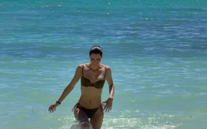 Iris Mittenaere et Antoine Dupont : escapade ultra-luxe sous le soleil de l'île Maurice