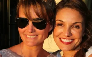 Laeticia Hallyday : que cache son hommage bouleversant à Nadia Farès ?