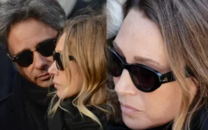 Obsèques de Nathalie Baye : le geste protecteur de Laura Smet envers son mari