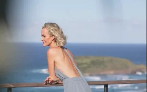 Silence, soleil, la stratégie de Laeticia Hallyday face à David et Laura