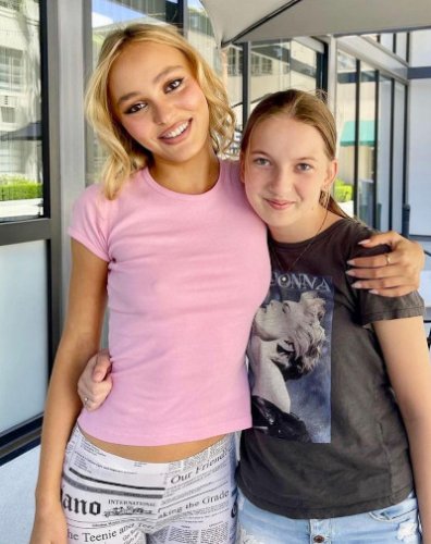 Lily Rose Depp Enceinte