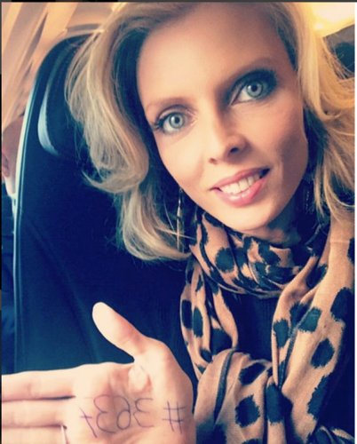Sylvie Tellier émue par le sacre d'Iris Mittenaere, Miss Univers 2017