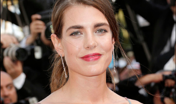 Charlotte Casiraghi enceinte ! La rumeur enfle (photo)
