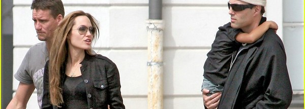 Angelina Jolie Vs Brad Pitt- Elle demande 100000 dollars par mois de pension alimentaire