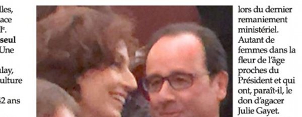Sans Valérie Trierweiler, François Hollande s'éclate avec Manu Dibango (photo)