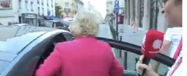 Nadine Monaco humiliée malgré elle par Roger Karoutchi