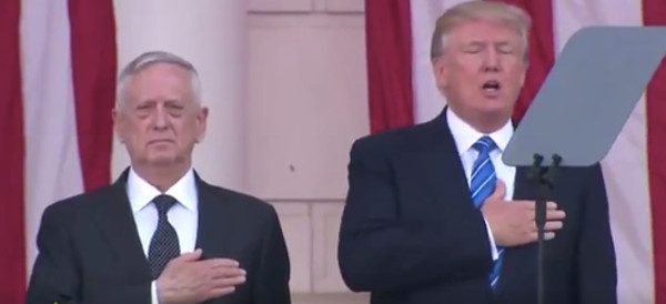 Donald Trump ridicule en mode tennisman. Une photo ressurgit sur les réseaux sociaux