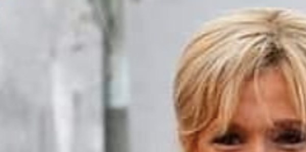 Brigitte Macron agace, mal à l'aise, un conseiller règle ses comptes