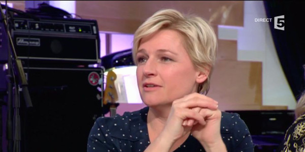 Anne-Élisabeth Lemoine réagit au clash Omar Sy et Eric Zemmour