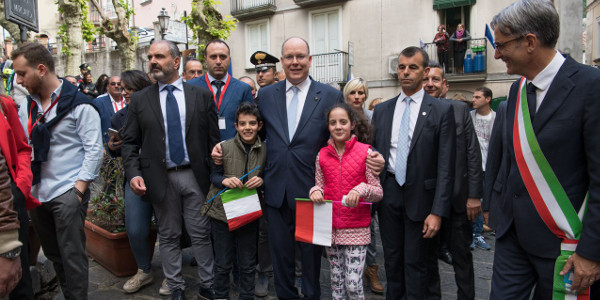 Albert de Monaco sans Charlène à Naples et Campanas