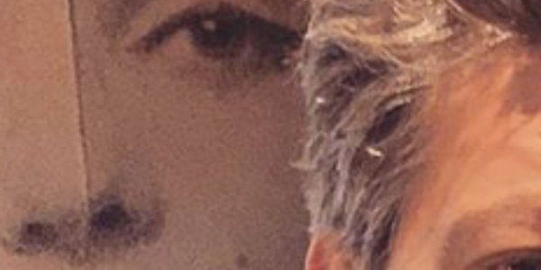 Benjamin Biolay, visage marqué, l'angoisse pour Catherine Deneuve victime d'un AVC (photo)