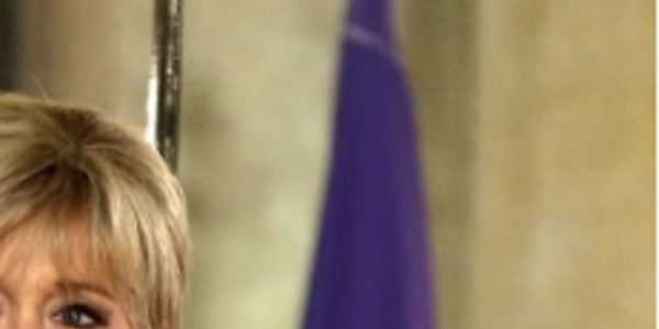 Brigitte Macron, jalousie maladive, manque de confiance, surprenant « geste » du président