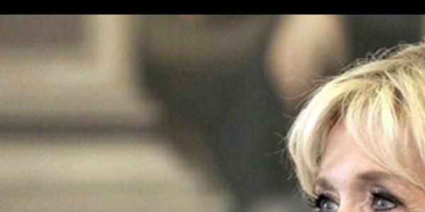 Brigitte Macron, le choc, son « cadeau à 240 000 euros » ne sera pas livré, la raison