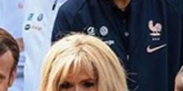 Brigitte Macron, piston, influence, ces proches promus en douce