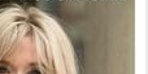 Brigitte Macron, sexy, fleur de l'âge, étonnante description