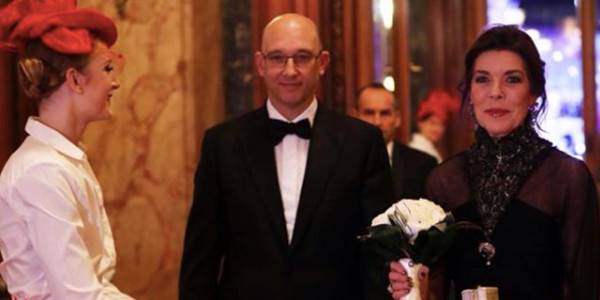 Caroline de Monaco, découvrez la au diner surréaliste de Charles Kaisin (photos)
