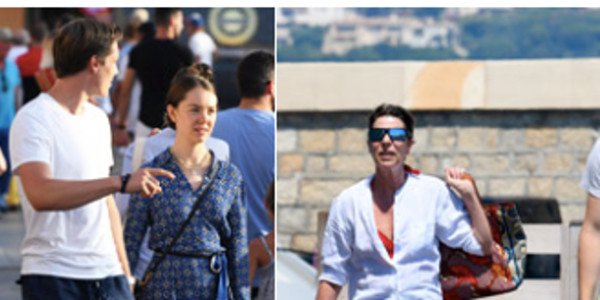 Caroline de Monaco et Alexandra de Hanovre, mère et fille complices en vacances (photos)