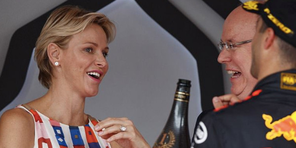 Charlène de Monaco se lâche au Grand Prix de Formule 1 à Monaco (photo)