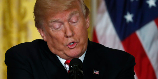Donald Trump passe ses soirées à manger des hamburgers