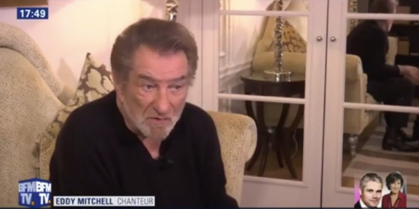Eddy Mitchell, une petite visite à Johnny Hally­day durant son hospi­ta­li­sa­tion (vidéo)
