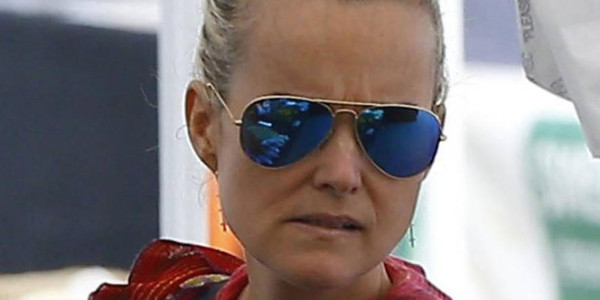 En mode guerrière, Laeticia Hallyday rendra coup pour coup
