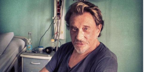 Johnny Hallyday une peur viscérale de la mort « Il avait les larmes plein les yeux »