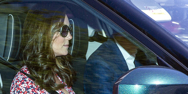 Kate Midd­le­ton retrouve la ligne pour le mariage du prince Harry