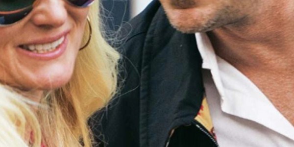 Laeticia Hallyday, un conseil foireux, les fans de Johnny lui en veulent à mort