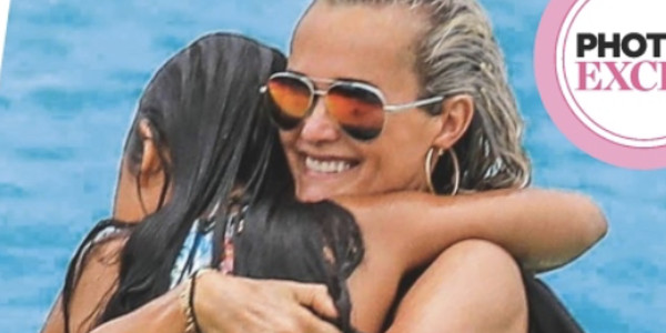 Laeticia Hallyday reste présente pour ses filles, minées par le chagrin (photo)